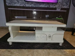Foreign Centre Table