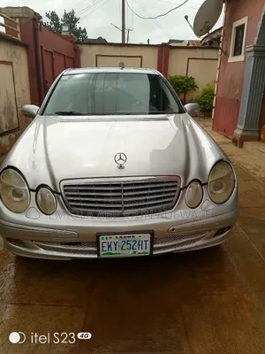Mercedes-Benz E320 2005 Silver