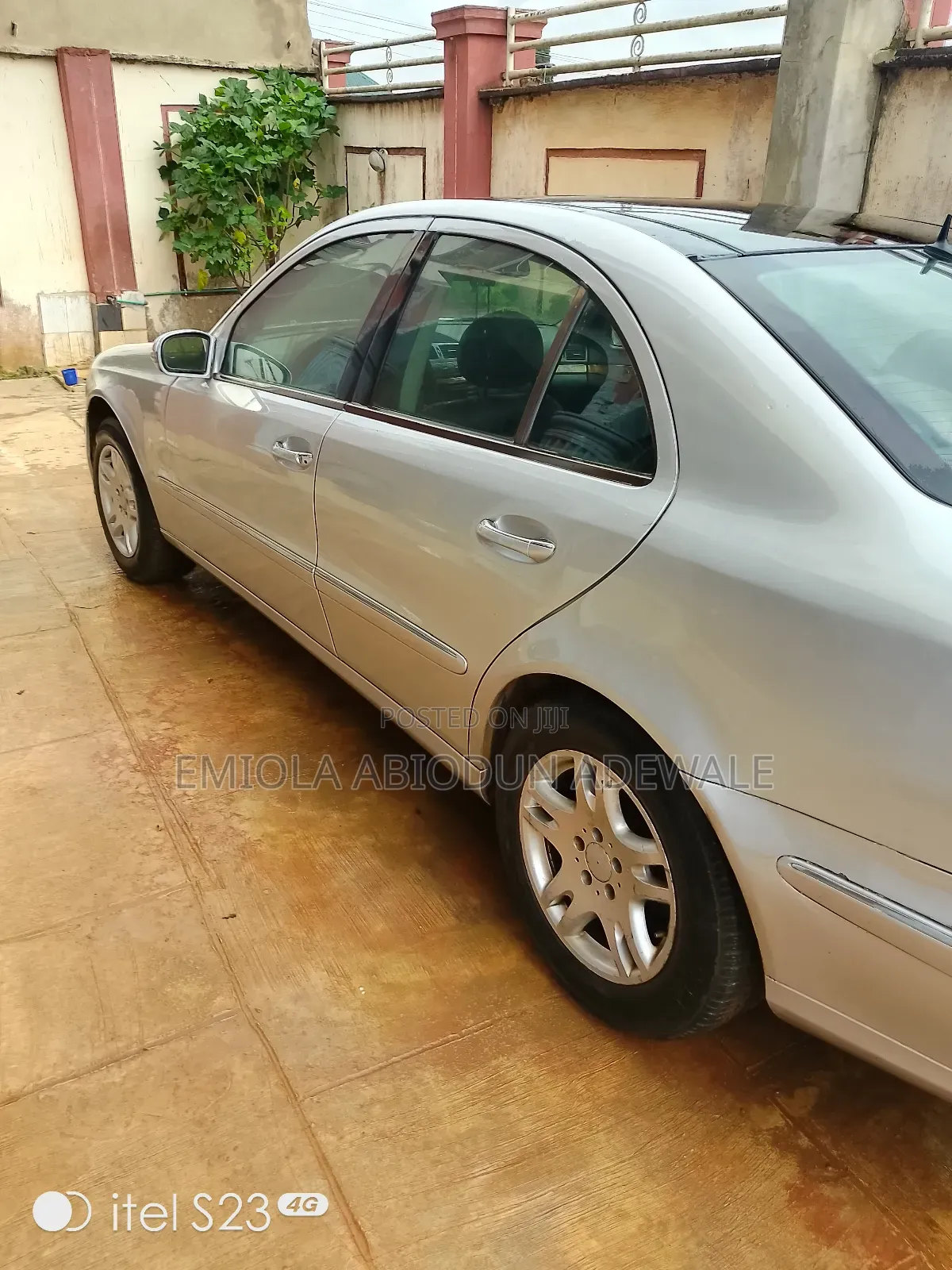 Mercedes-Benz E320 2005 Silver