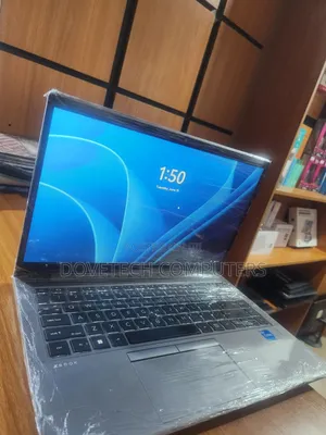 Laptop HP ZBook Firefly G8 16GB Intel Core i5 SSD 512GB