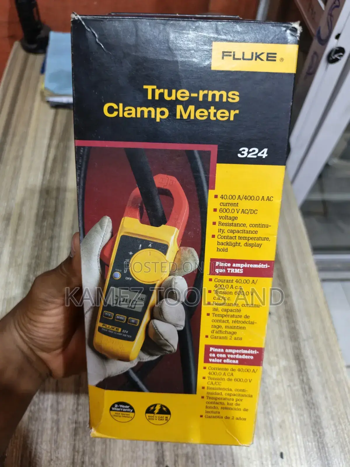 Fluke 323 Digital Clamp Meter
