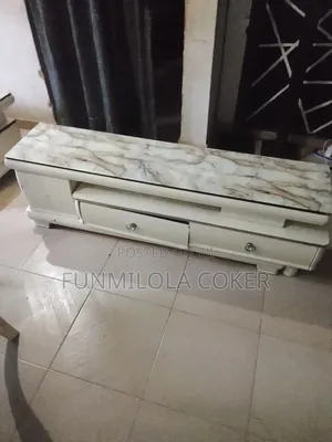 Feirly Us Dinning Set With TV Stand