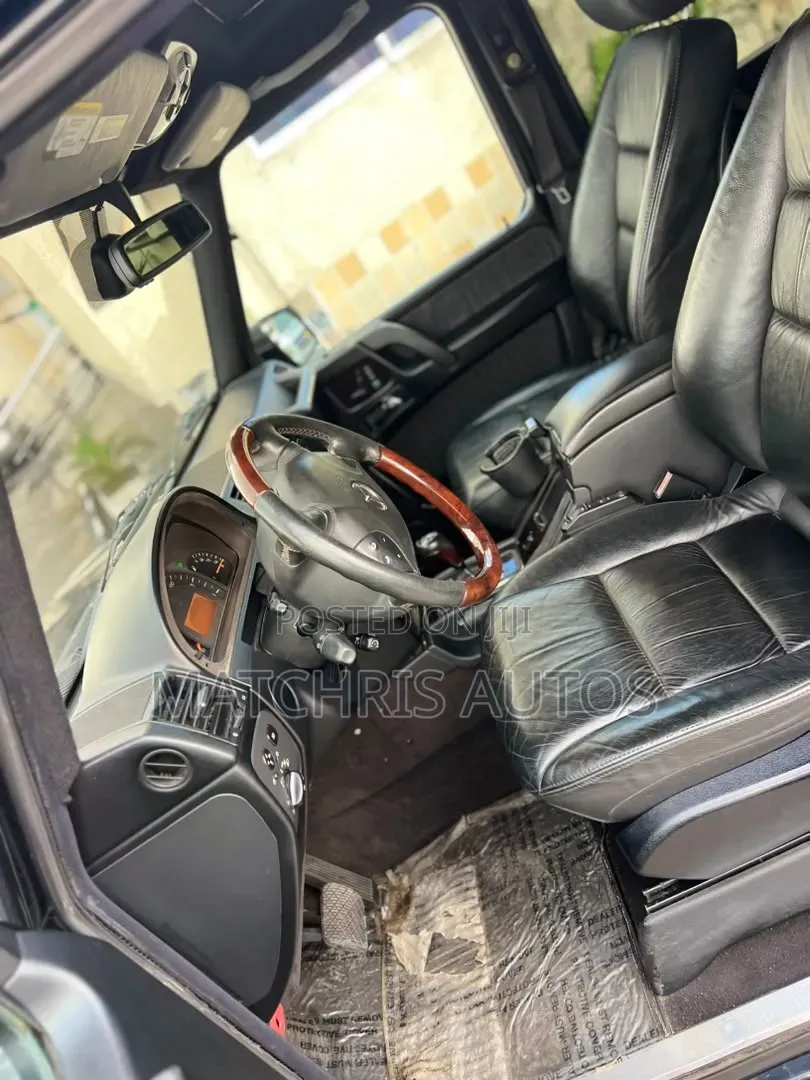 Mercedes-Benz G-Class 2005 Black