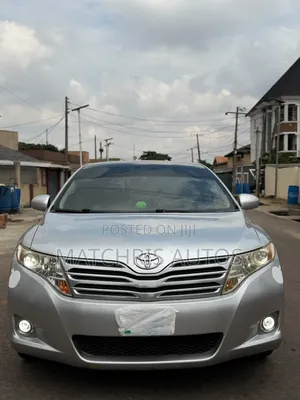 Toyota Venza 2011 Silver