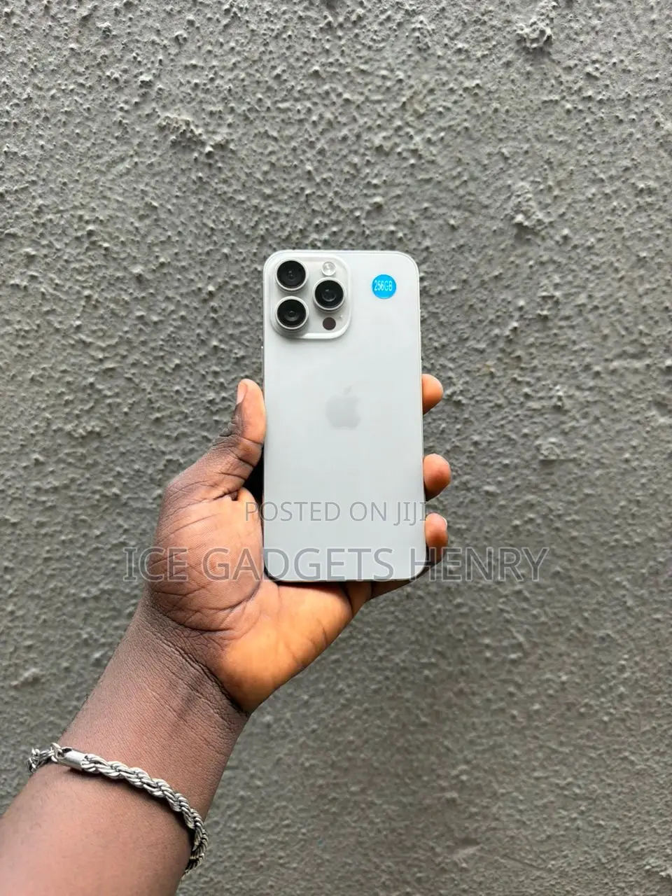 Apple iPhone 15 Pro Max 256 GB