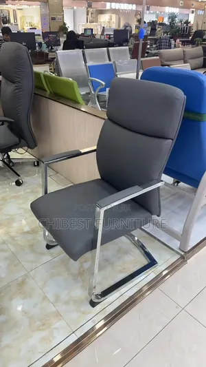 Imported Visitor's Office Leather Chair