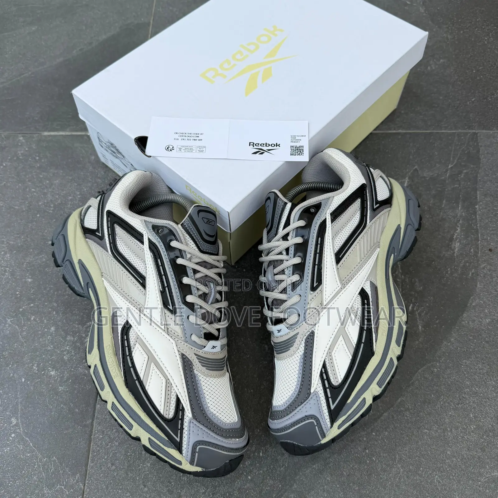 Original Reebok Sneakers