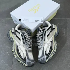 Original Reebok Sneakers