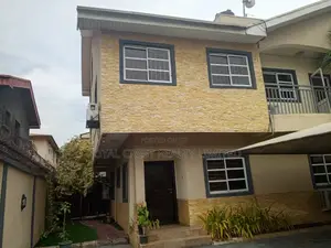 4bdrm Duplex in Lekki Phase 1 for rent