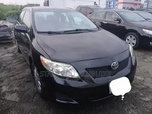 Toyota Corolla 2010 Black