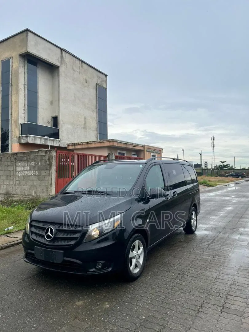 Mercedes-Benz Vito 2016 Black