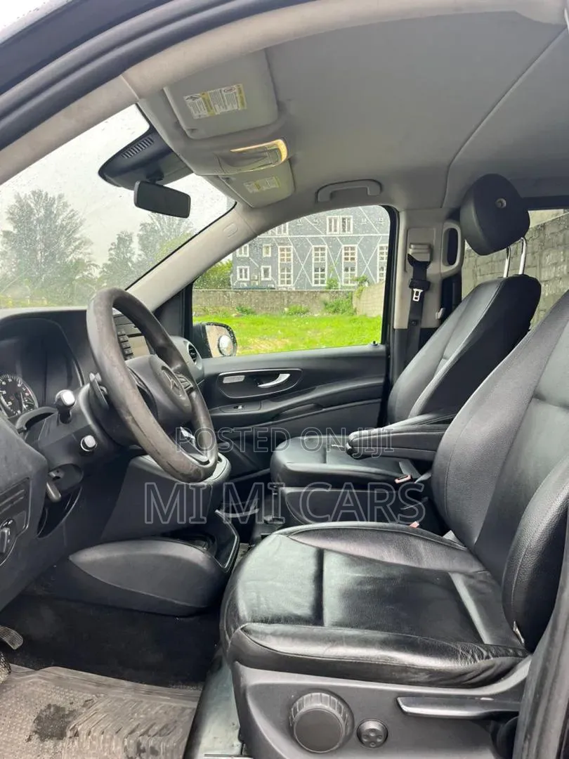 Mercedes-Benz Vito 2016 Black