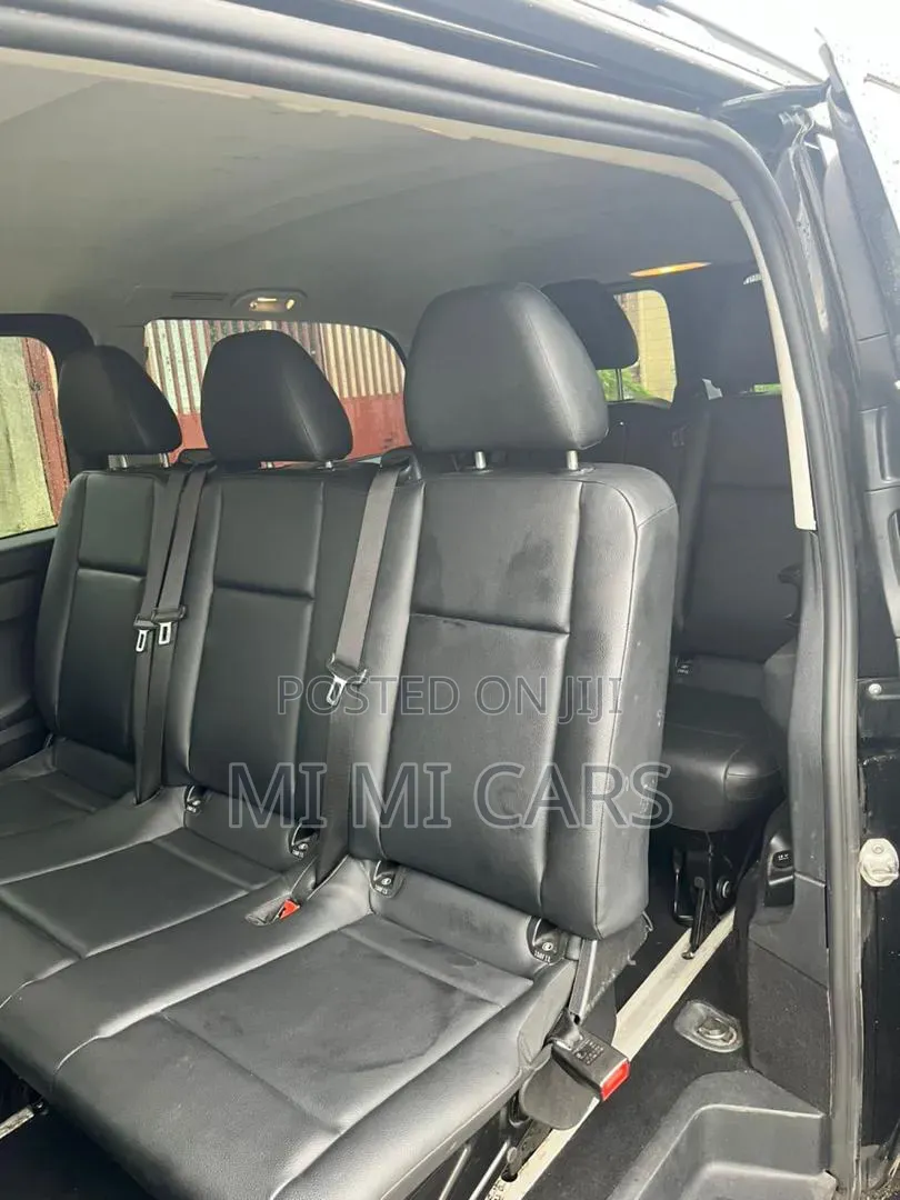 Mercedes-Benz Vito 2016 Black