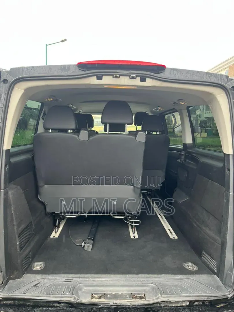 Mercedes-Benz Vito 2016 Black