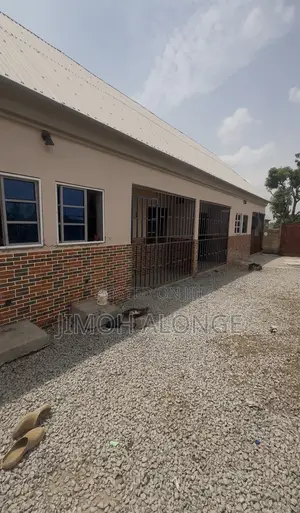 Furnished 6bdrm Block of Flats in Mararaba for sale