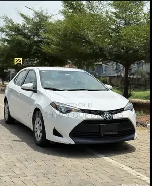 Toyota Corolla 2016 White
