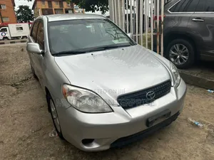 Toyota Matrix 2005 Silver