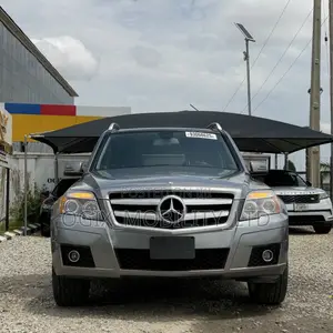Mercedes-Benz GLK-Class 350 4MATIC 2012 Gray