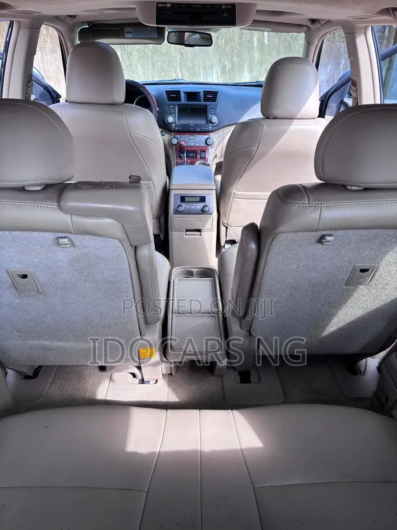 Toyota Highlander Limited 2010 Black
