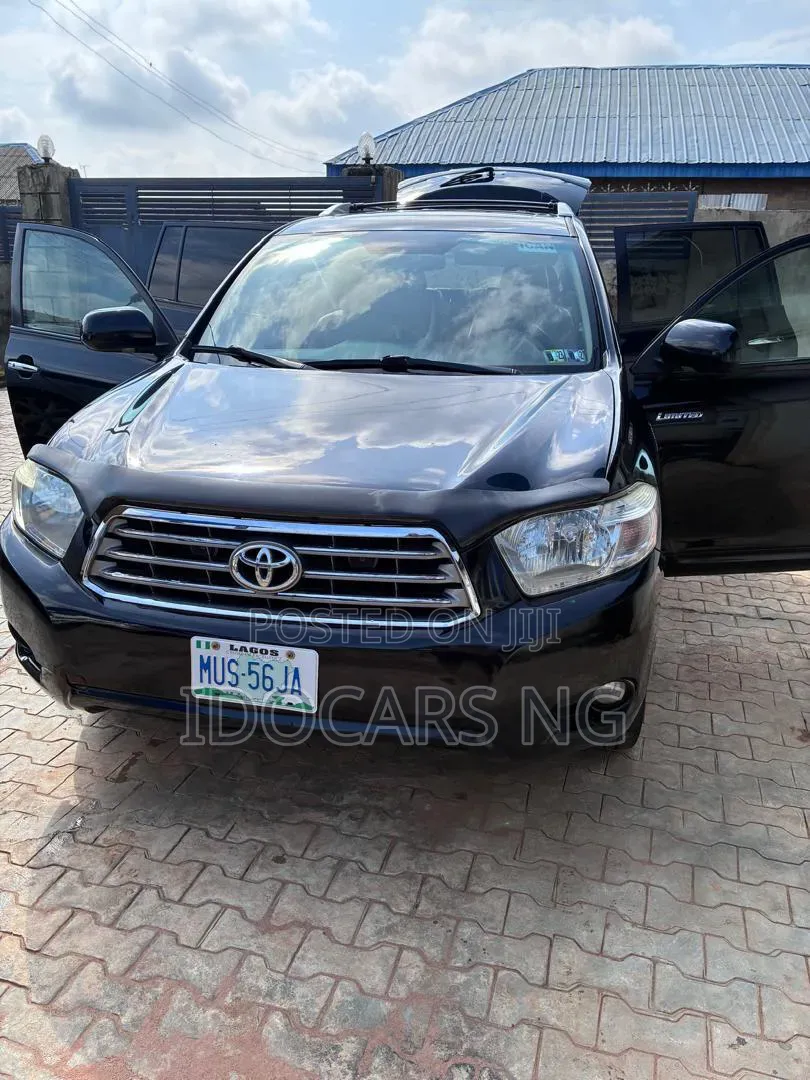 Toyota Highlander Limited 2010 Black