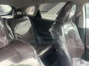 Lexus RX 350 FWD 2016 White