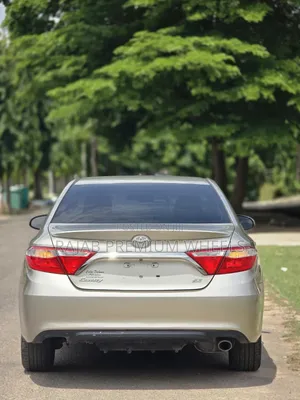 Toyota Camry 2015 Gold