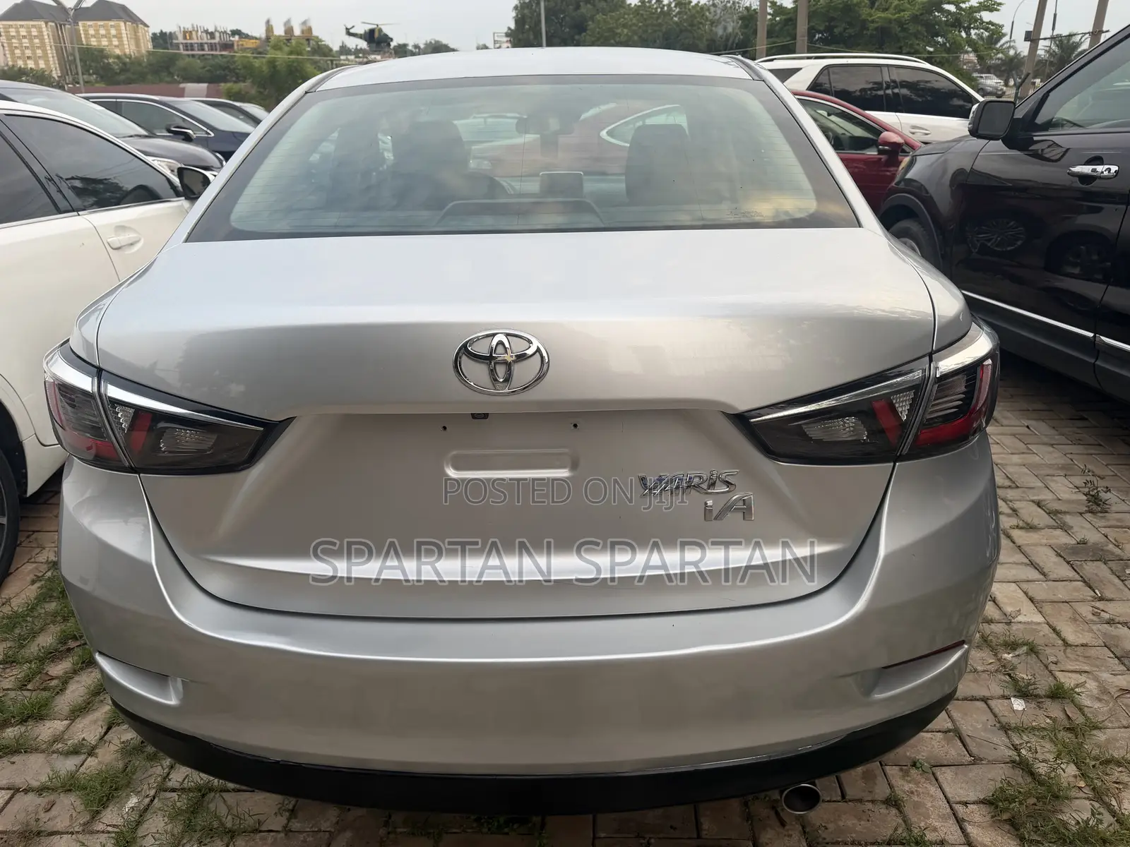 Toyota Yaris 2018 Silver