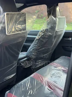 New Toyota Hilux 2023 Black