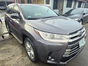 Toyota Highlander 2014 Gray