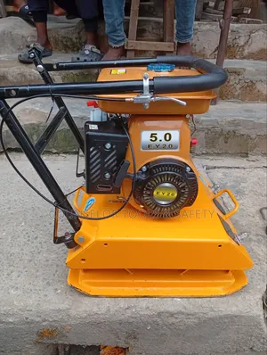 Compactor Rama C 90