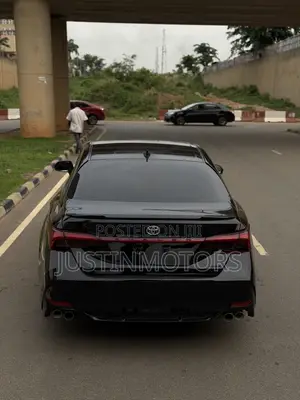 Toyota Avalon XSE FWD Sedan (3.5L V6 8A) 2019 Black