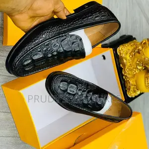 Louis Vuitton Men’S High Quality Shoe for the Seniors