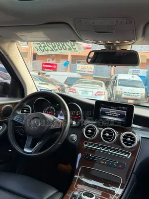 Mercedes-Benz GLC-Class 2017 Black