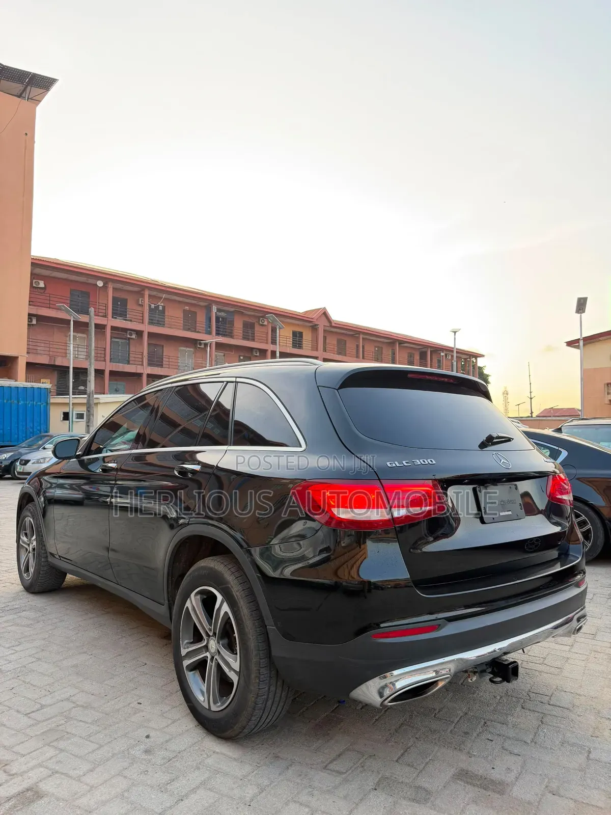 Mercedes-Benz GLC-Class 2017 Black