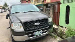 Ford F-150 2006 Black
