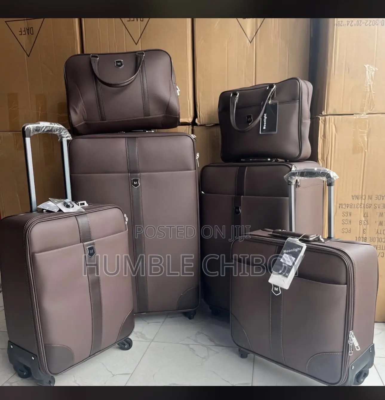 A Set of Leather Box