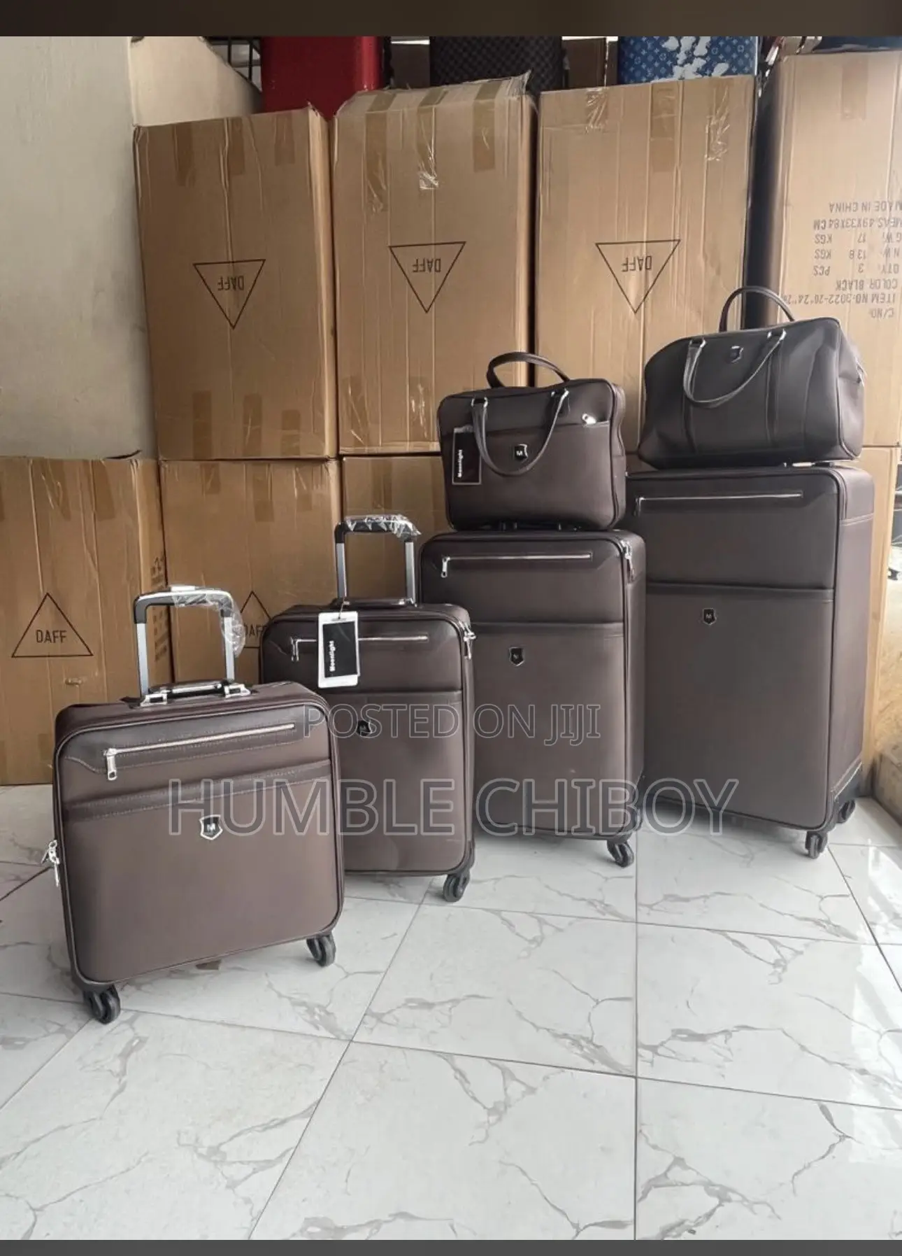 A Set of Leather Box