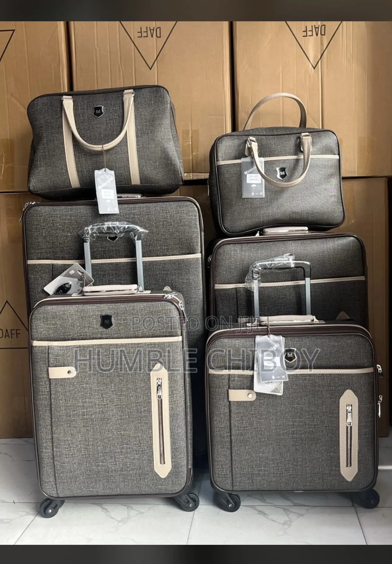 A Set of Leather Box