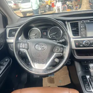Toyota Highlander 2018 White