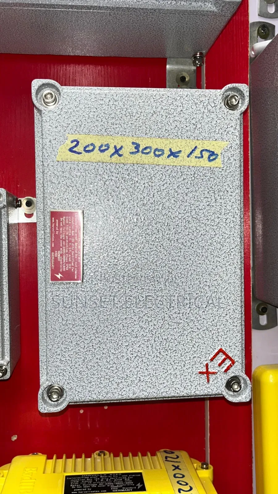 Explosion Box