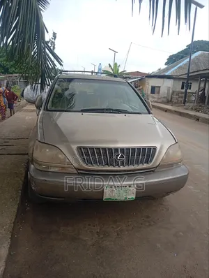 Lexus RX 300 4WD 2000 Gold