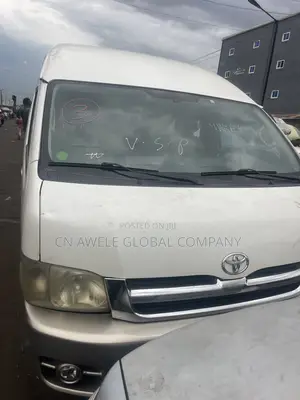Toyota HiAce 2013 Brown