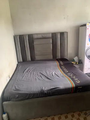 6by6 Bedframe