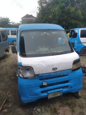 Daihatsu Hijet 2010 Blue