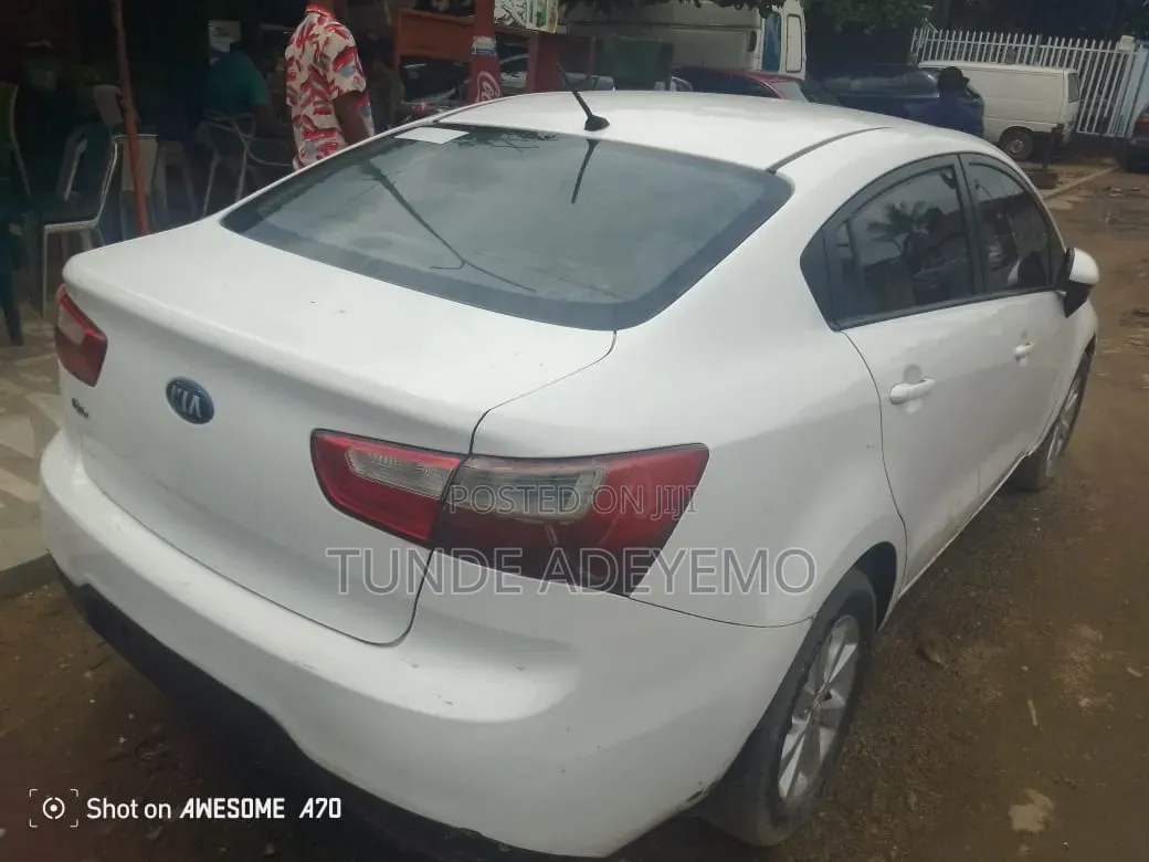 Kia Rio 2013 White