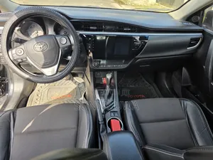 Toyota Corolla 2014 Black