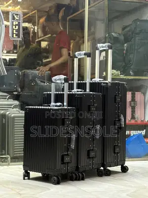 The Urban Traveler Premium Aluminum-Frame Hardshell Luggage Set