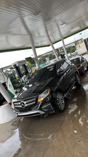 Mercedes-Benz GLE-Class GLE 350 2016 Black