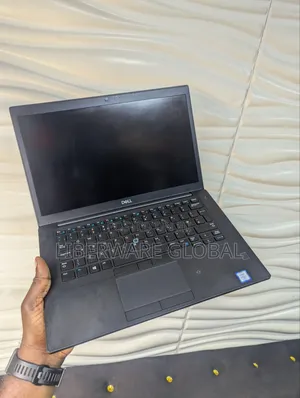 Laptop Dell Latitude 7490 8GB Intel Core i7 SSD 256GB