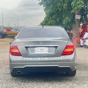 Mercedes-Benz C300 2012 Gray